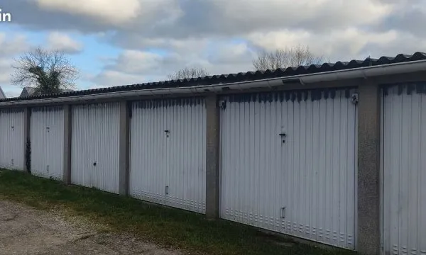 Garage à louer - Coudekerque-Branche