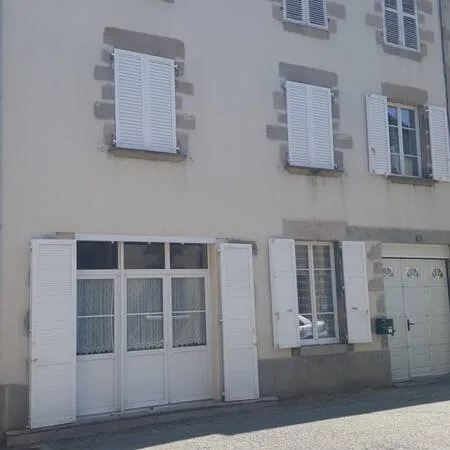 Belle maison dans le centre historique de Bourganeuf