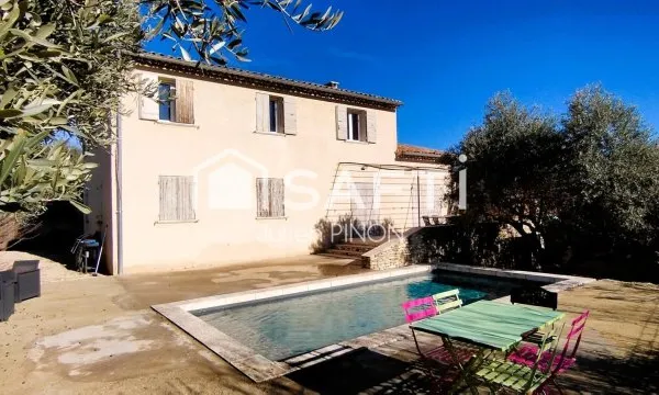 Villa traditionnel 186 m² vue sur le LUBERON