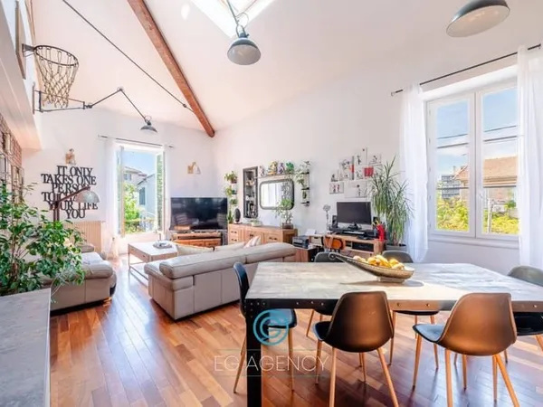 Duplex 4 pièces 125 m²