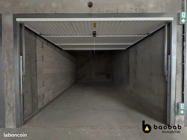 Parking/box 17 m² La Motte-Servolex