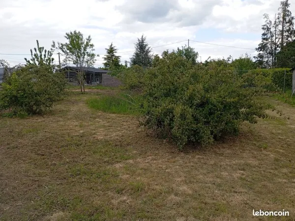 Terrain libre constructeur 1500m2