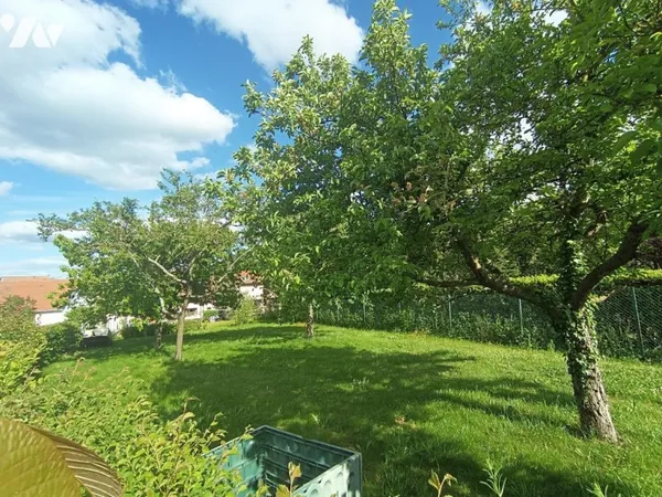 Terrain 600 m²