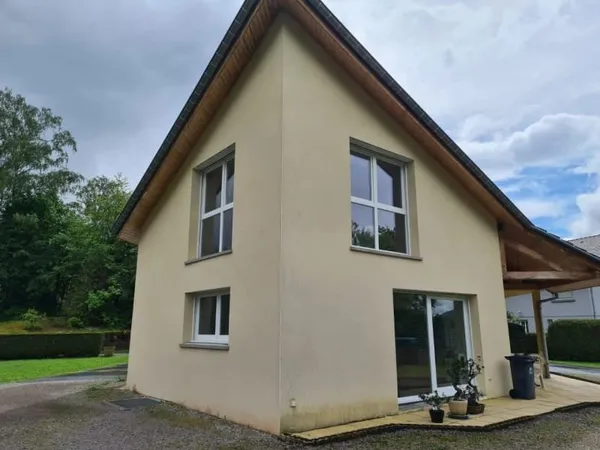 Maison 7 pièces 317 m²