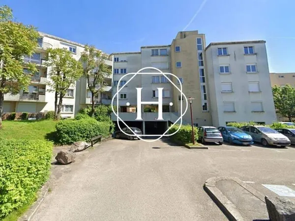 Parking 13 m²