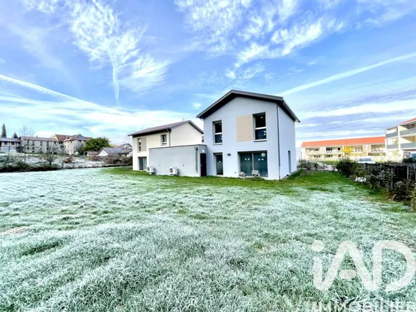 Maison 4 pièces 90 m²