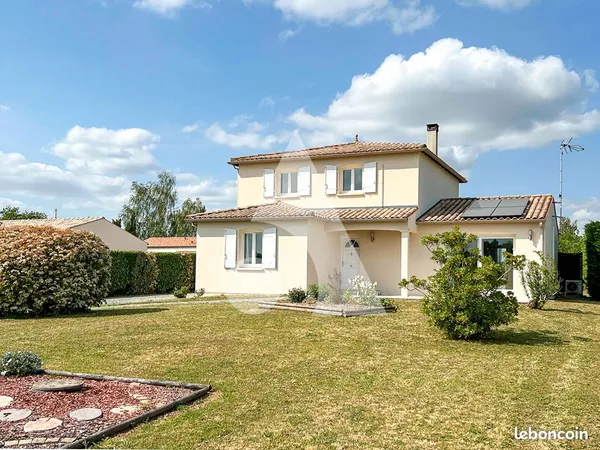 Maison 7 pièces 138 m²