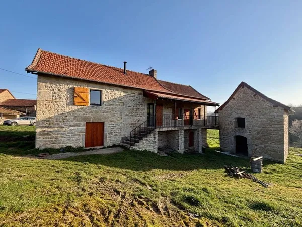 Maison 2 pièces 79 m²