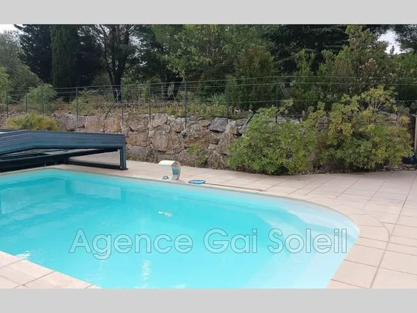 Maison 4 pièces 120 m²