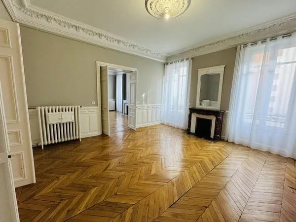 Appartement 7 pièces