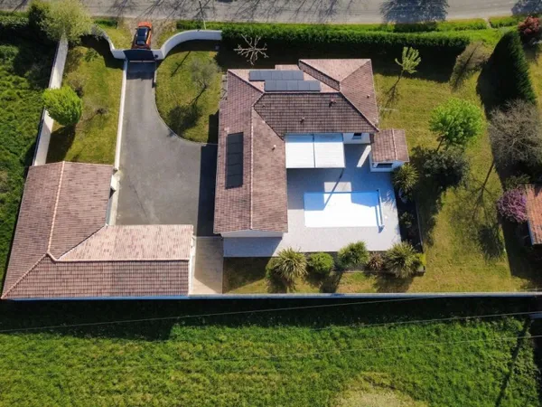 Maison 8 pièces 150 m²