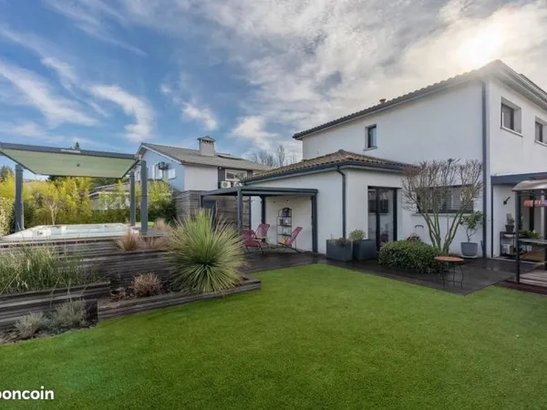 Villa 5 pièces 120 m²