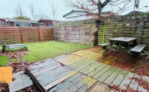 Terrain 135 m²
