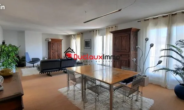 Appartement 5 pièces 164 m²
