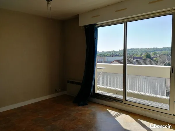 Studio 1 pièce 23 m²