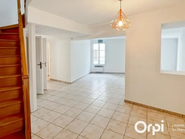 Maison de ville à Marines 89m² 3 chambres
