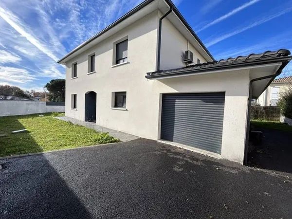 Maison de ville 7 pièces 198 m²