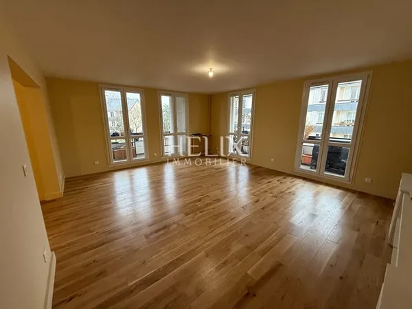 Appartement 3 pièces à louer à Louveciennes - 124 m² avec balcon et garage