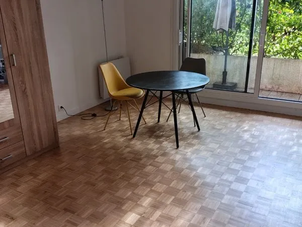Loue studio meublé 36 m2