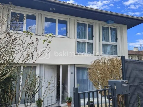Maison 4 pièces 84 m²