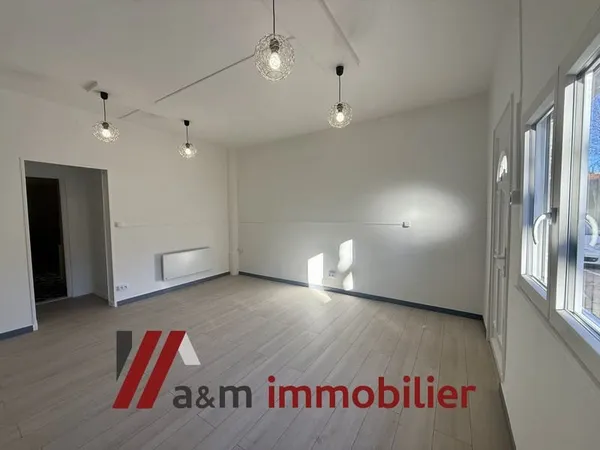 APPARTEMENT T2 DE 49 M2 - PORT-DE-BOUC