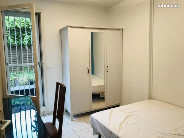 Chambre Lumineuse en coloc avec Jardin - Grenoble Centre - Maison Familiale