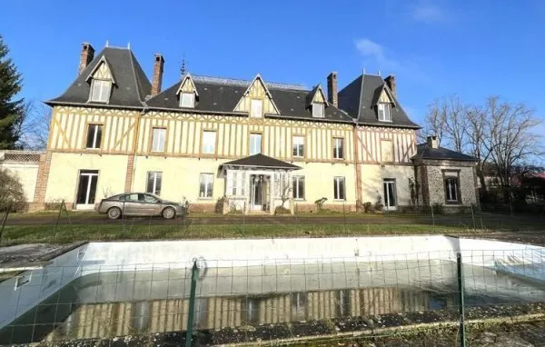 A vendre , Rugles ( Eure ) , manoir 646 m2 , 13 chambres