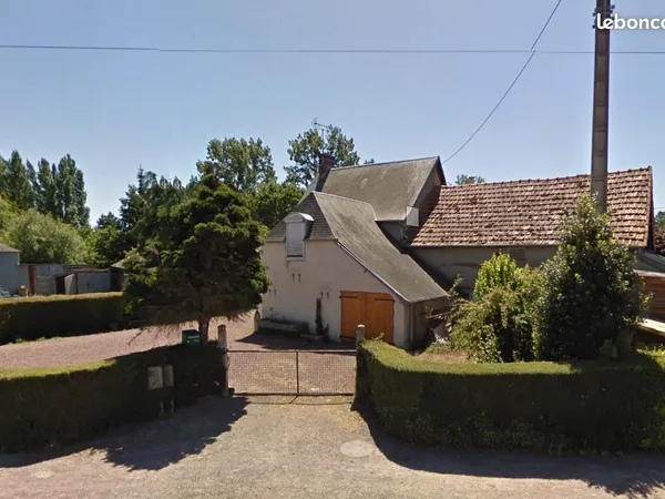 Maison de 6 pièces à rénover - Proche bourg - Terrain 515 m²