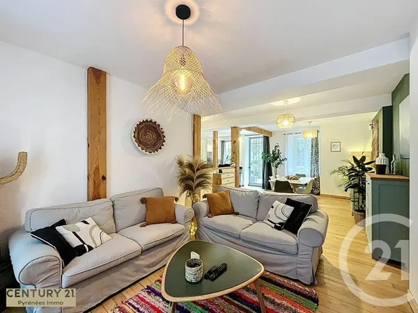 Maison 6 pièces 162 m²