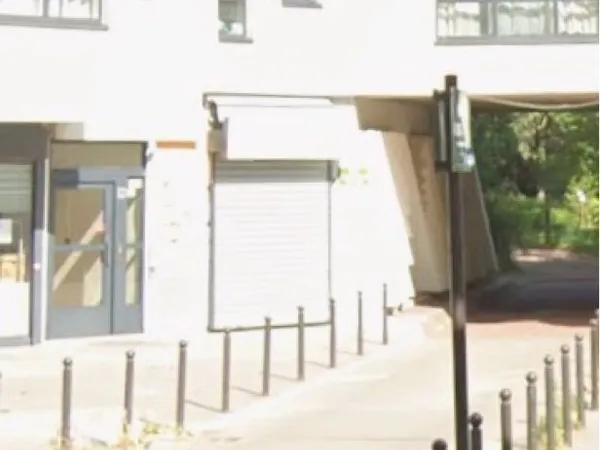 REPRISE FONDS DE COMMERCE - LOCAL COMMERCIAL 11 m² - PARIS 15e - LOYER EXCEPTIONNEL < 450 / MOIS