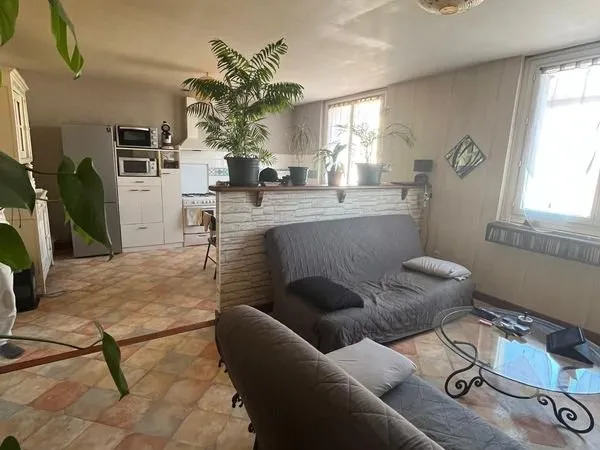 Immeuble de 3 appartements à vendre - Plein centre-ville de Lavaur