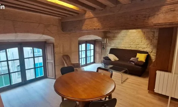 Studio meublé dans ancien couvent métro Charonne Paris 11e