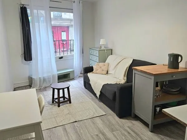 Studio - 21m² - Paris 20 - Nation