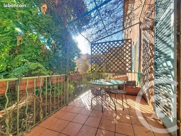 Appartement 2 pièces 61 m²