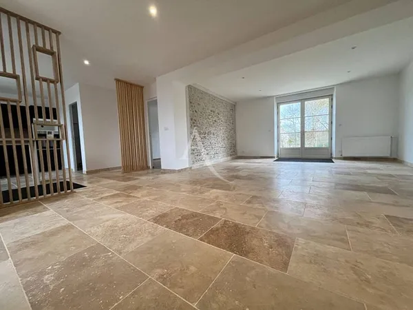 Maison 5 pièces 163 m²