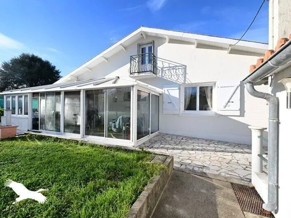 Maison de plain-pied 5 pièces 95 m²