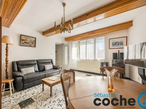 Maison de village vendu nue ou avec projet clé en main