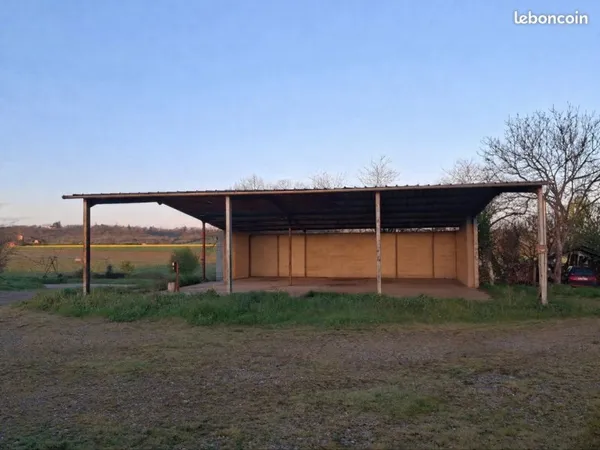 Loue hangar