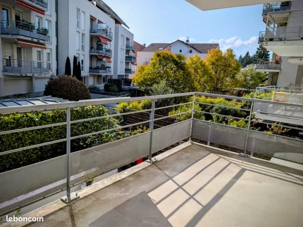 Très grand appartement de 100m² àVoiron