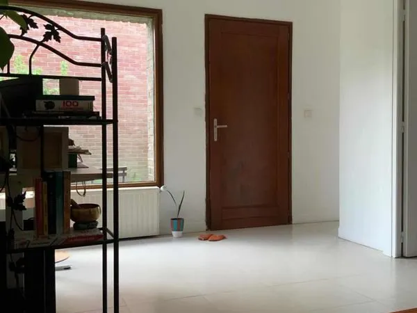 Appartement meuble f1 marcq en baroeul rouges barres