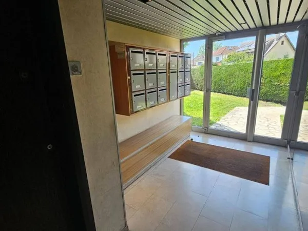 Local commercial 86 m²