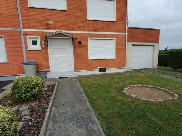 Maison à Roeulx 100m2, 4chambres, 2 sdb et 474m2 de terrain