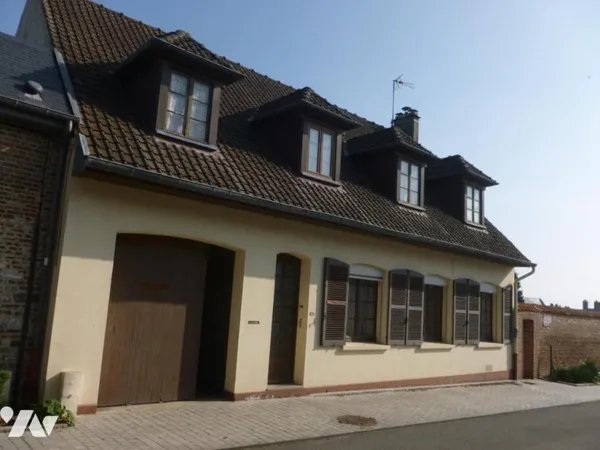 Maison 8 pièces 103 m²