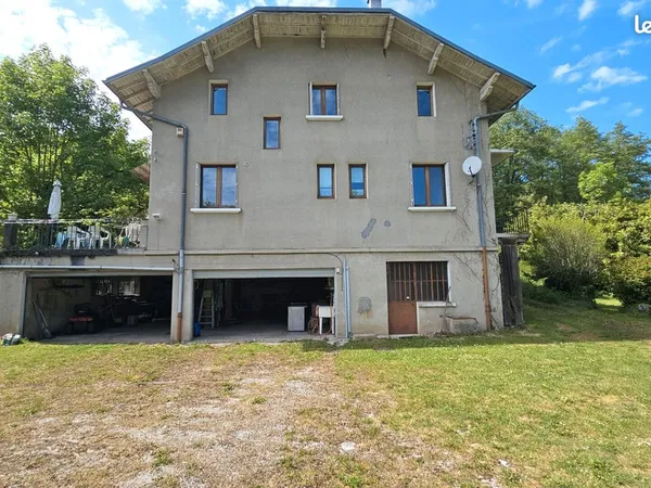 Maison 3 pièces 141 m²