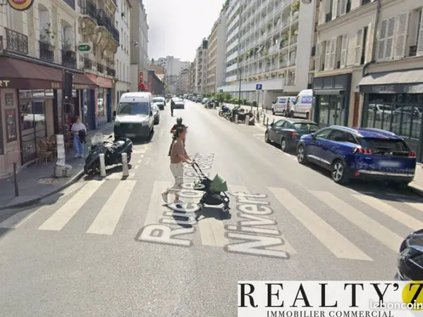 Local commercial 18 m²