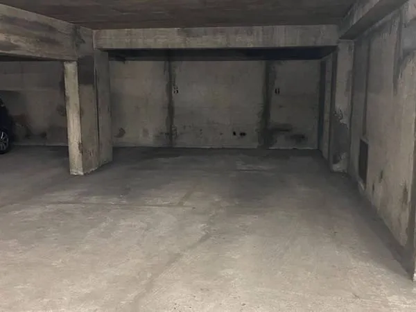 Parking 4 m²