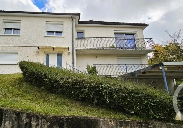Maison 8 pièces 118 m²