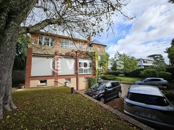 Bureaux 71 m²