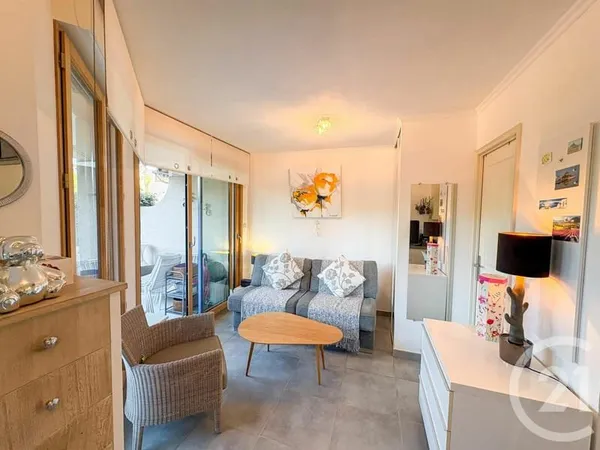 Appartement 1 pièce 25 m²