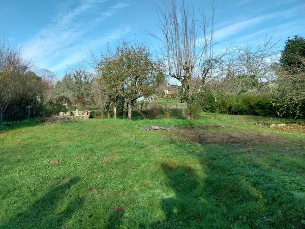 Terrain en individuel 728 m²